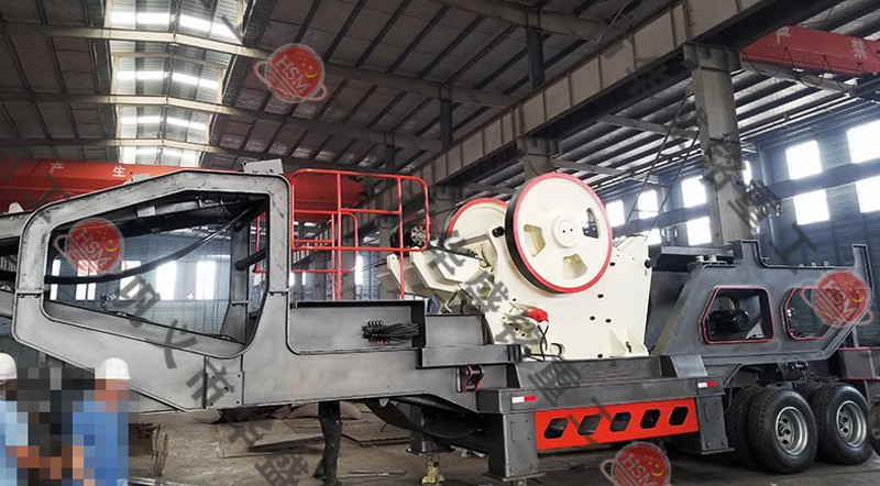 移動(dòng)對輥制砂機(jī)